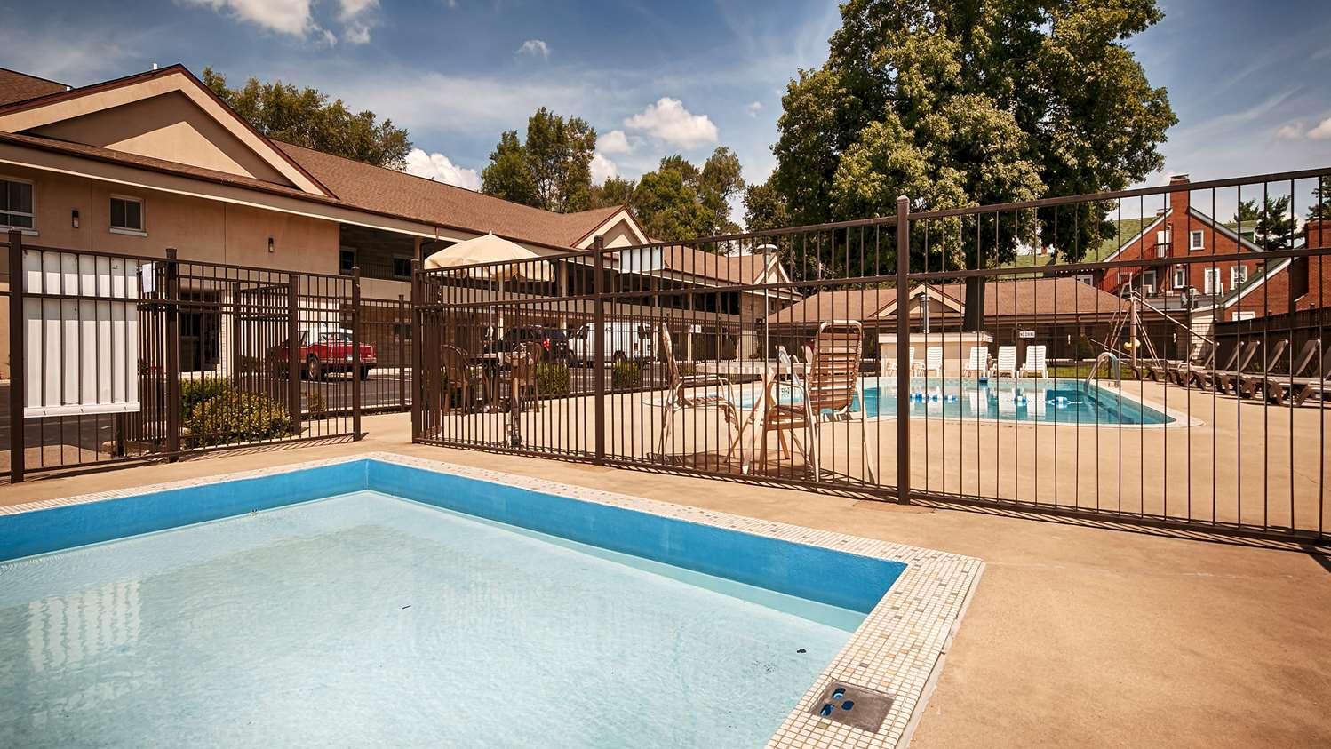 Savoy Best Western Paradise Inn מראה חיצוני תמונה