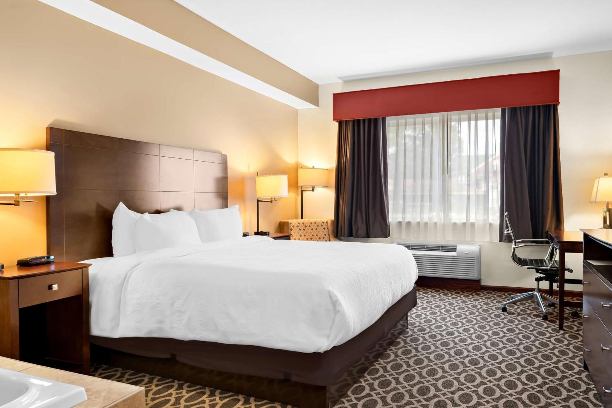 Savoy Best Western Paradise Inn מראה חיצוני תמונה